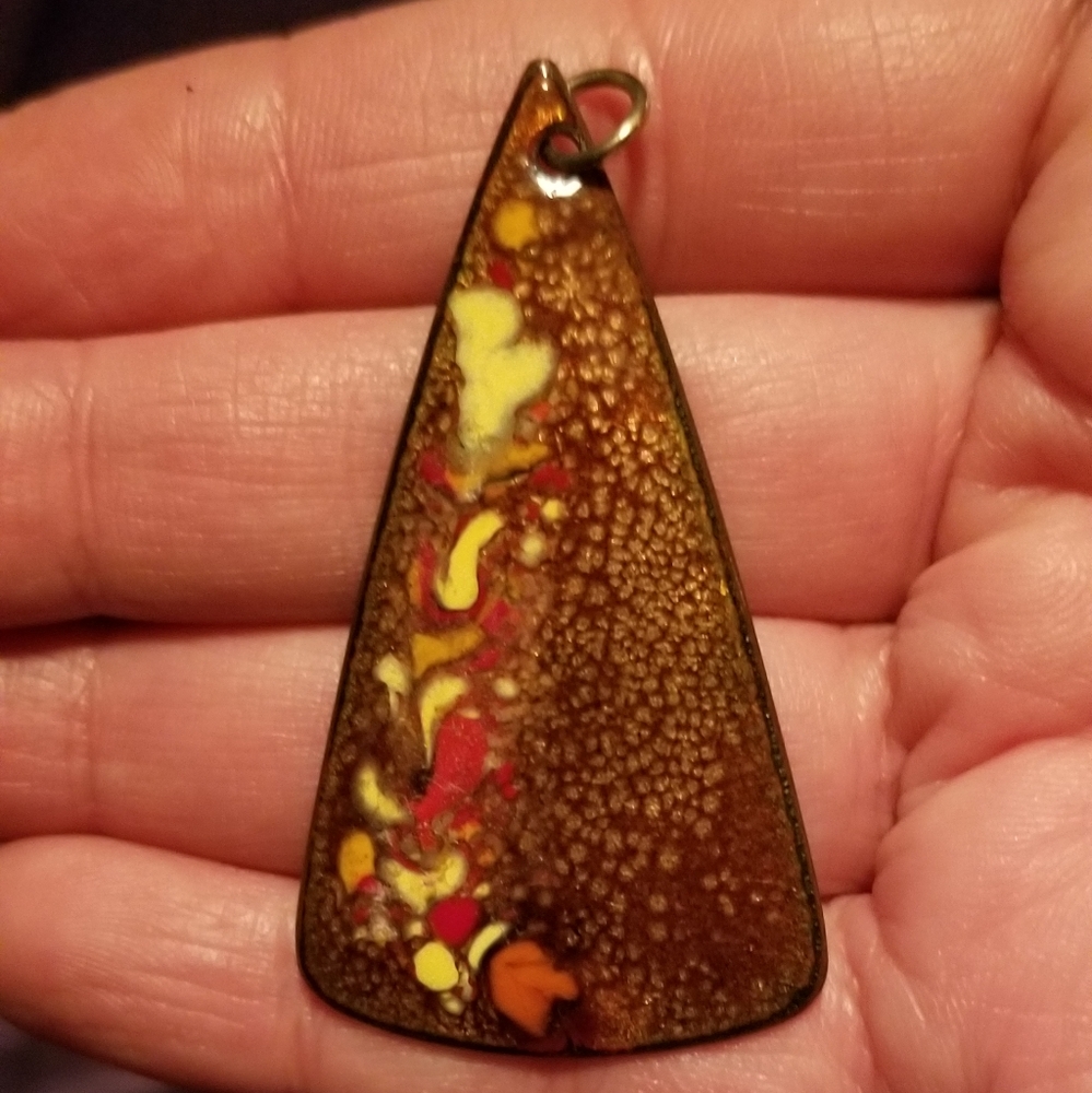 Pendant - Picture 2 of 2